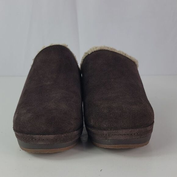 Crocs Sarah Brown Suede Leather Women's Clogs - Picture 12 of 15